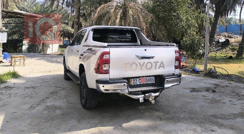 تويوتا هايلوكس